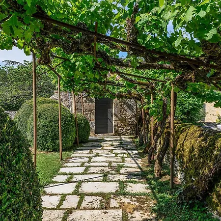 Domaine Du Bost Villa *